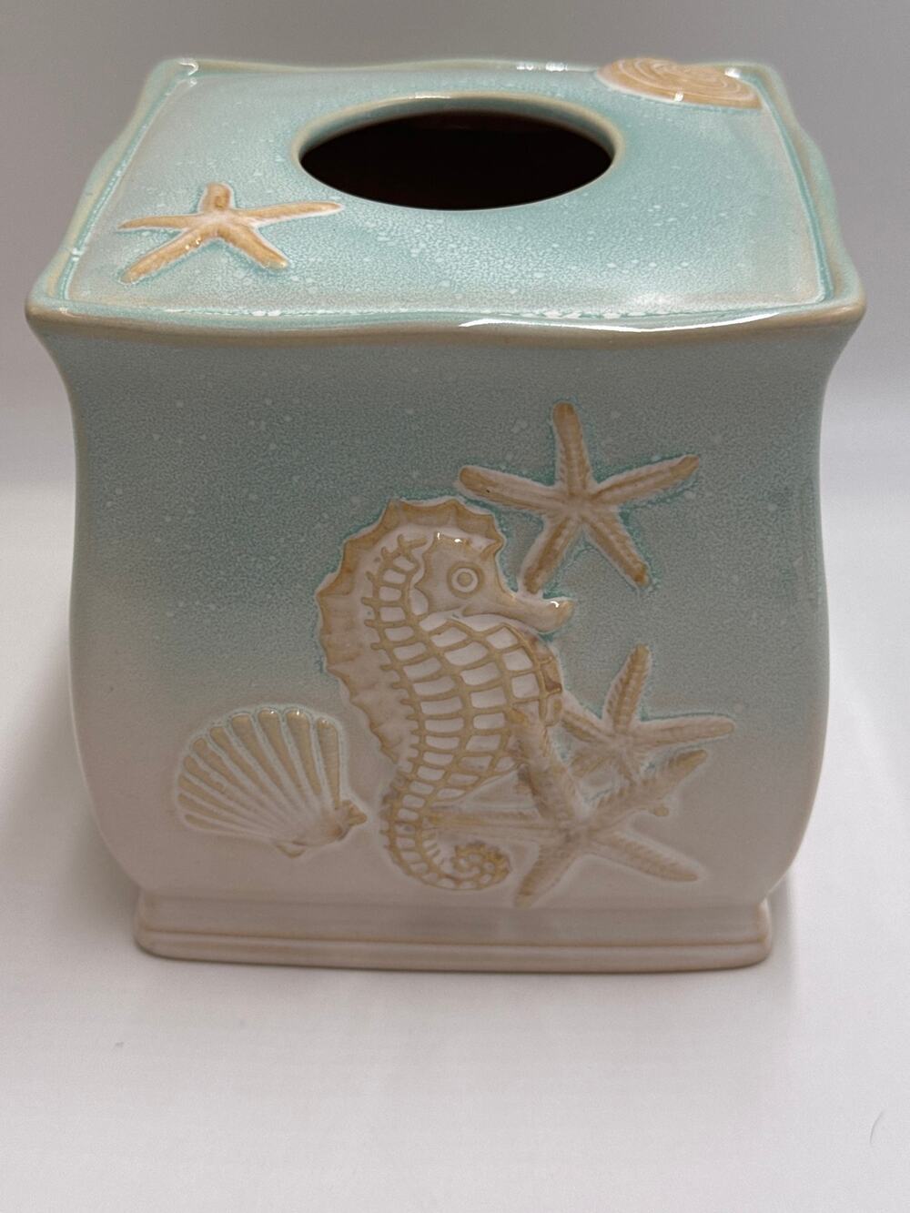 Coastal Ceramic Tissue Box Cover Seahorse Starfish Aqua Beach Bathroom Decor